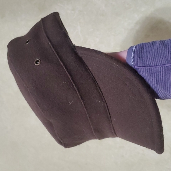 olive Stefeno cap, wool blend, sz S - Picture 2 of 8